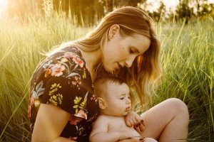 Read more about the article 7 Tips to Successful Breastfeeding for Working Moms